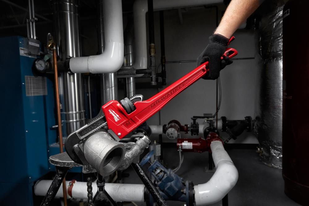 Milwaukee 24 in. Steel Pipe Wrench