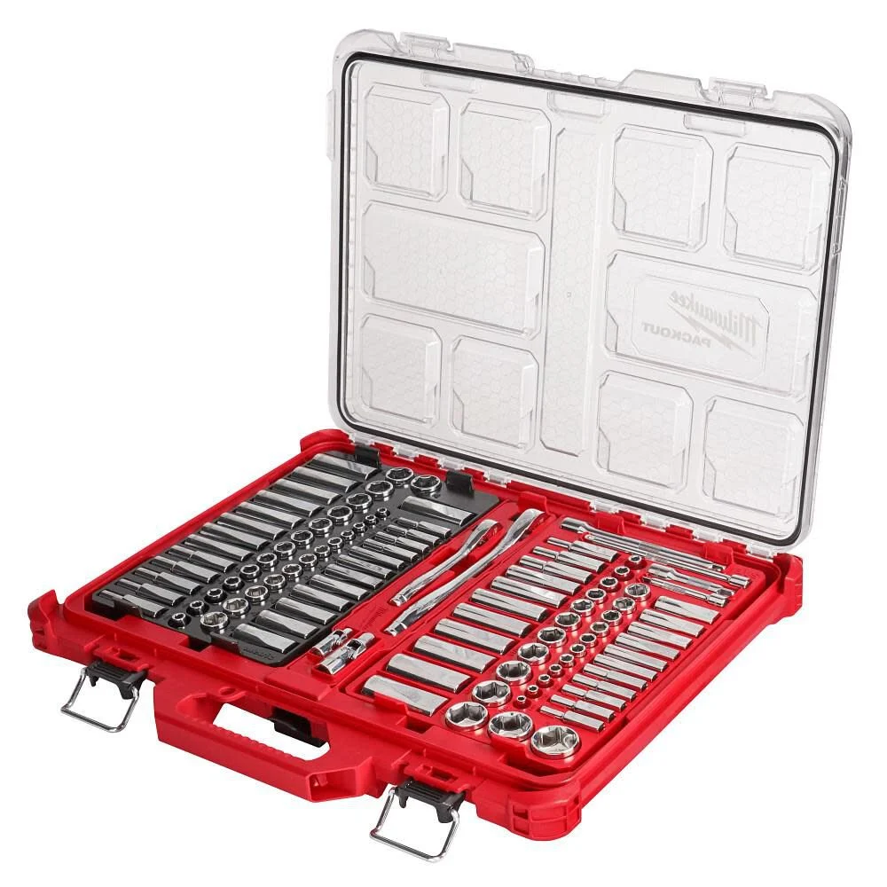 Milwaukee 1/4in & 3/8 106pc Ratchet and Socket Set in PACKOUT – SAE & Metric