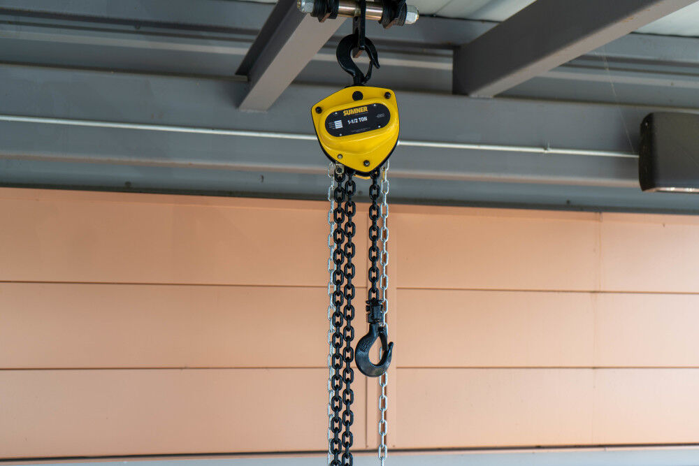 Sumner PCB100C20 1 Ton Chain Hoist 20 Ft.