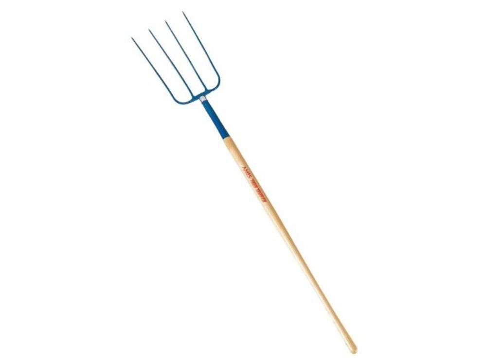 True Temper 4 Tine Manure Fork with Cushion End Grip on Handle