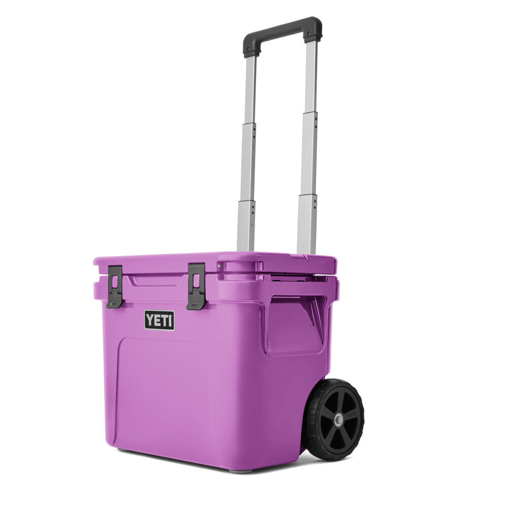 YETI Roadie 32 Wheeled Cooler Desert Bloom
