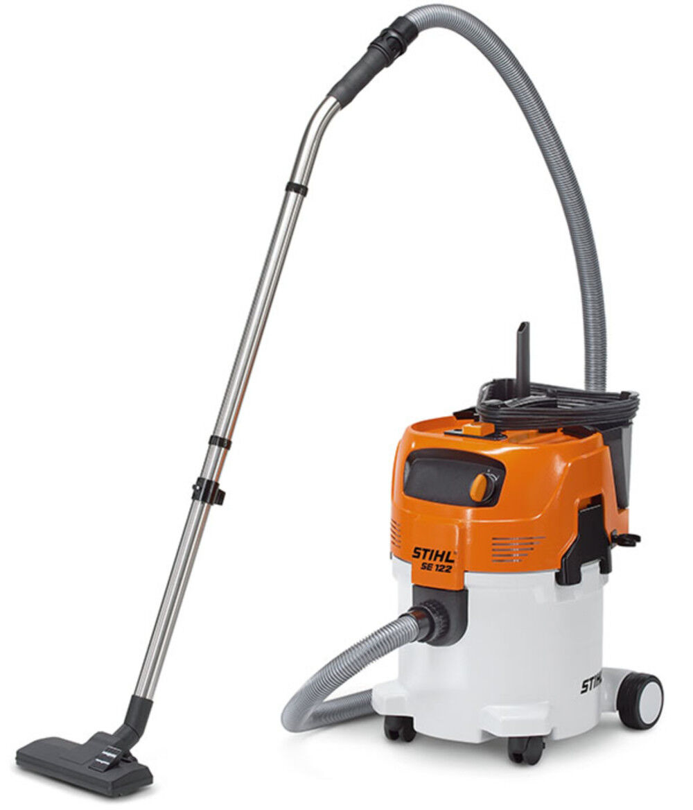 Stihl SE 122 Universal 7.9 Gallon Wet/Dry Vacuum