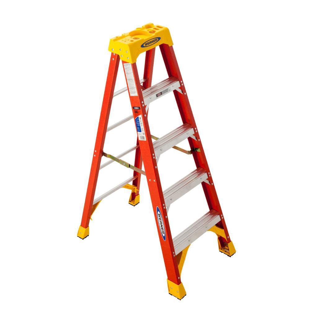 Werner 5-ft Fiberglass Type 1A – 300 lbs. Capacity Step Ladder