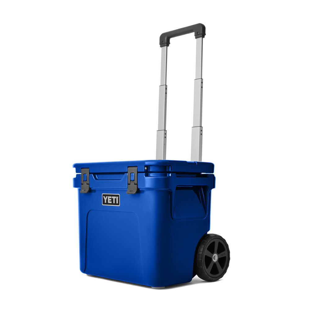YETI Roadie 32 Wheeled Cooler Royal Blue